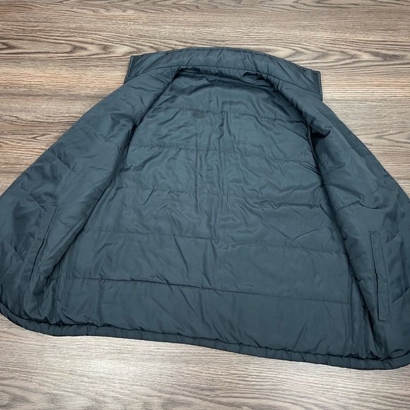 Van Heusen Brown Faux Suede Reversible Puffer Vest L - Picture 3 of 4